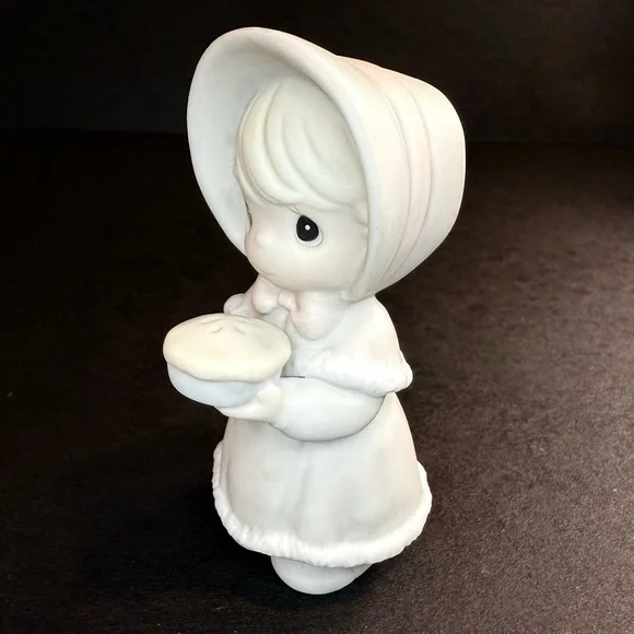 Precious Moments-Holiday Wishes, Sweety Pie!-312444-Mini Figurine-Vintage 1997 - Picture 2 of 9